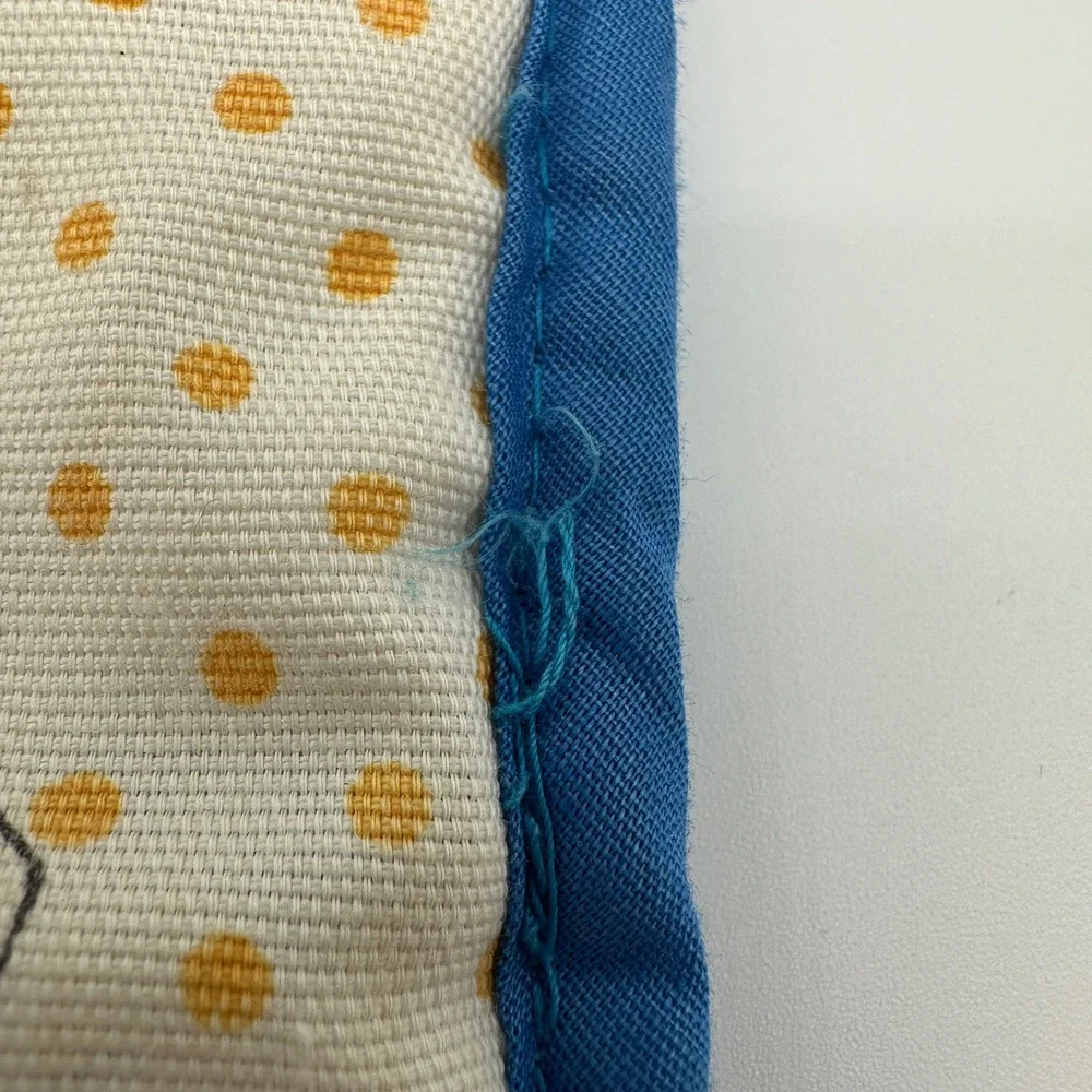 Vintage 1982 ET The Extra Terrestrial Oven Mitt Blue Quilted Movie Memorabilia